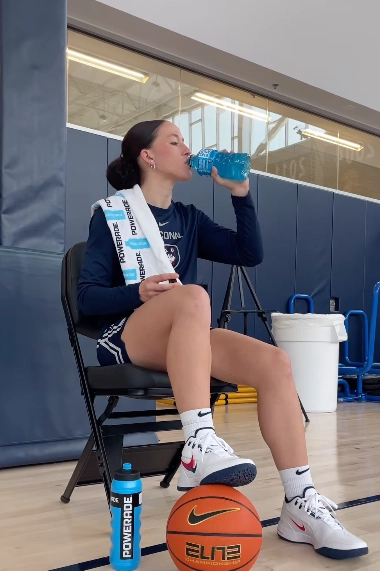 Ashlynn Shade x Powerade