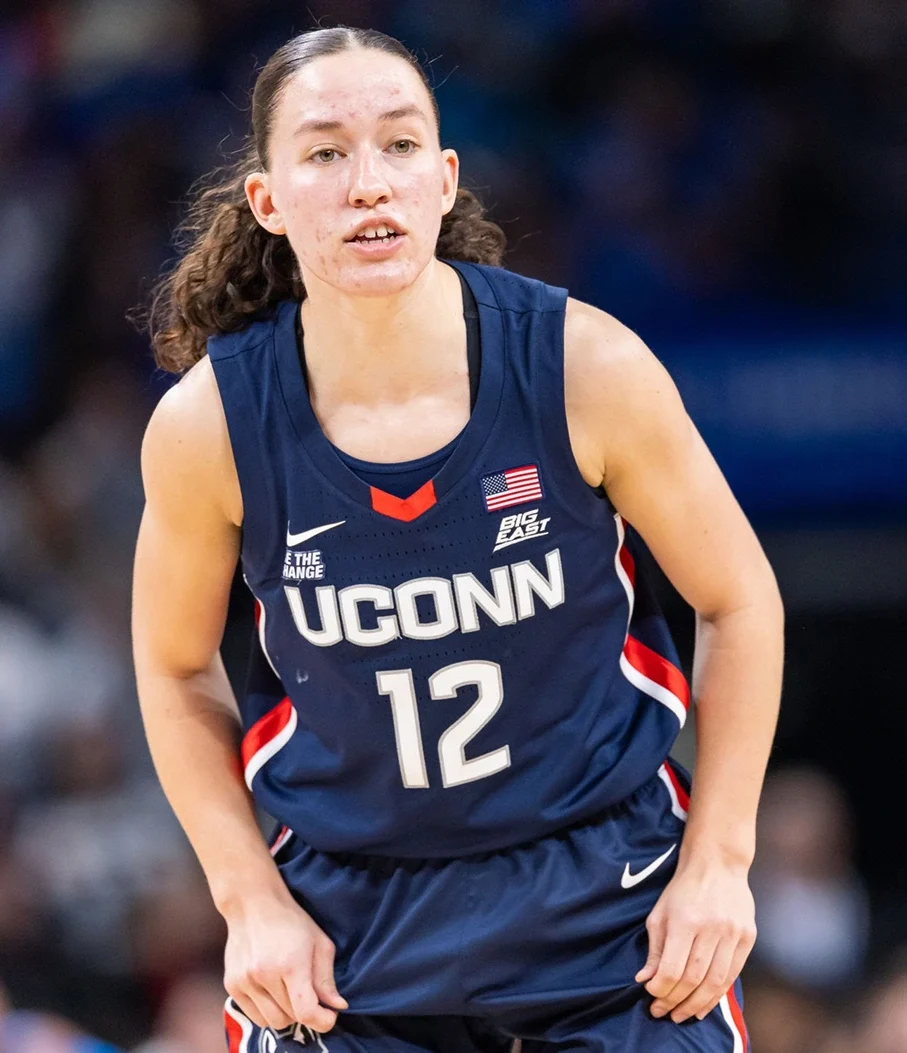 Ashlynn Shade, UConn